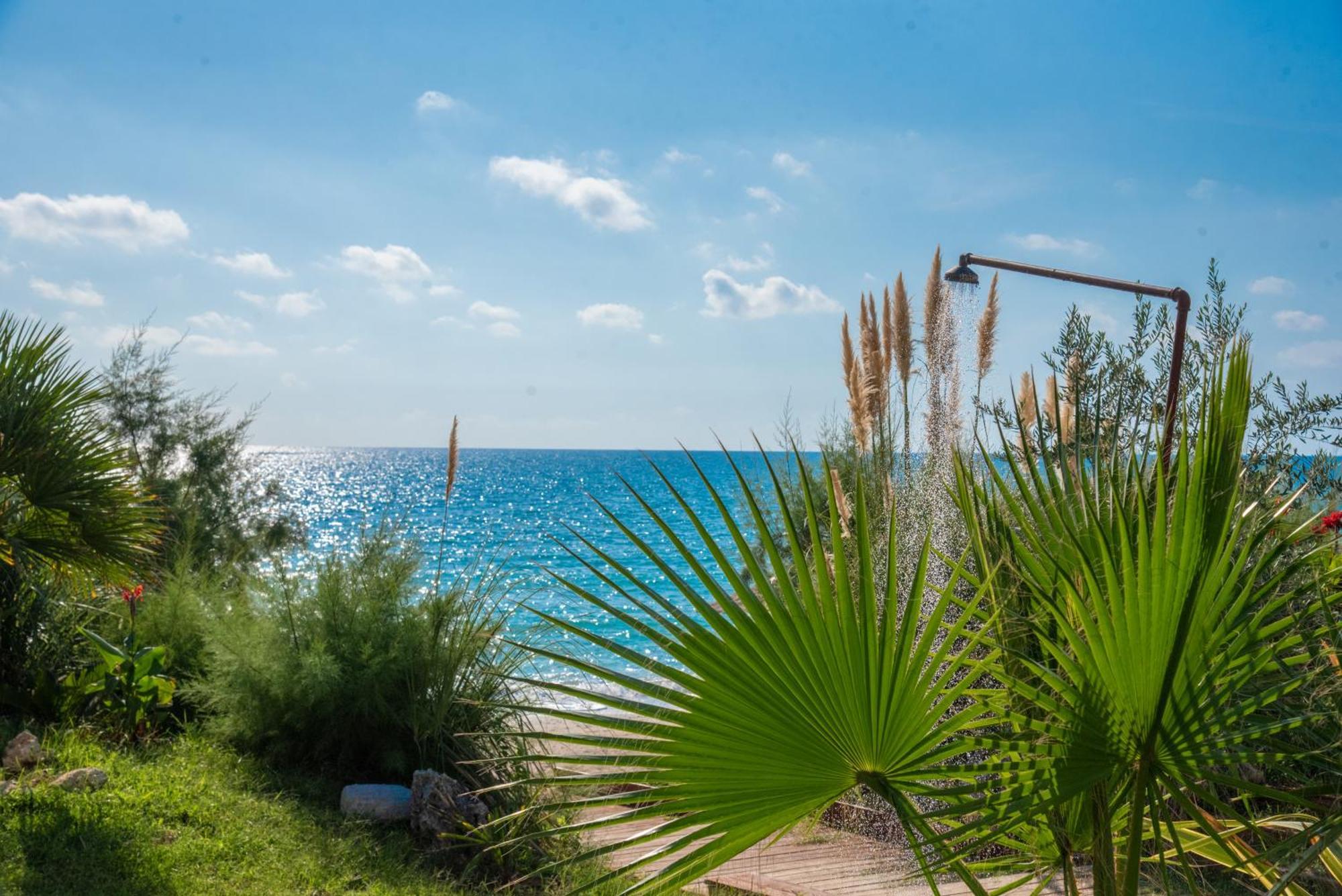 Poseidon Beach Hotel คราสโตชิเกีย ภายนอก รูปภาพ