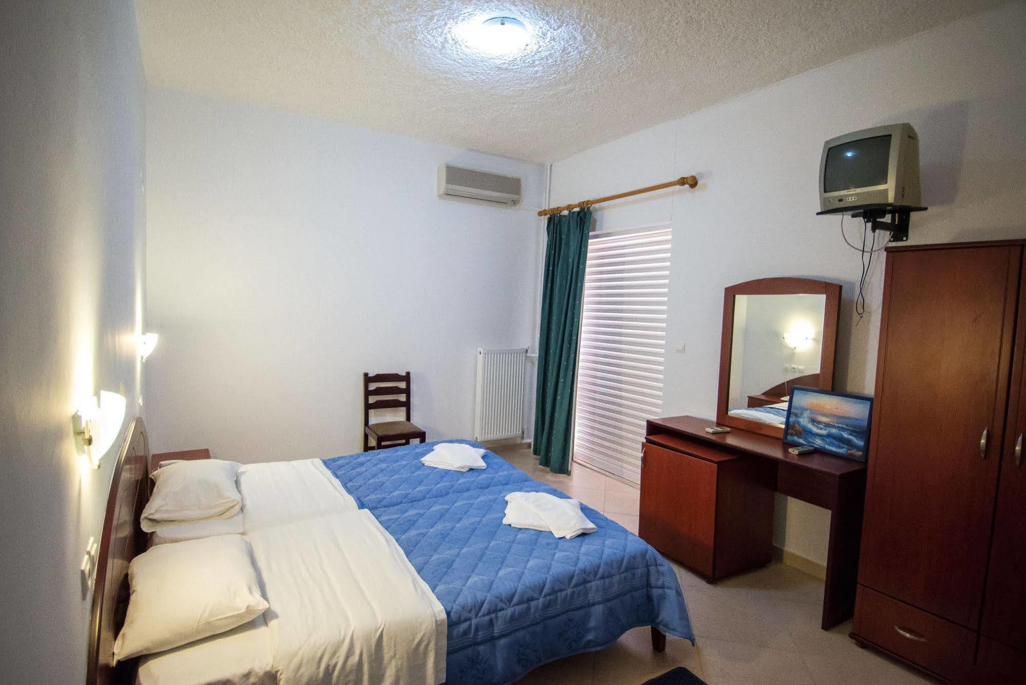 Poseidon Beach Hotel คราสโตชิเกีย ภายนอก รูปภาพ